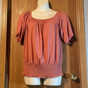 NWT! Dusty pink top